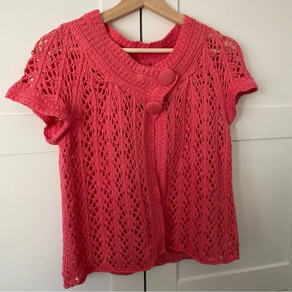 Crochet knit short sleeve sweater button at neck coral color boho handmade S/M - Picture 1 of 11